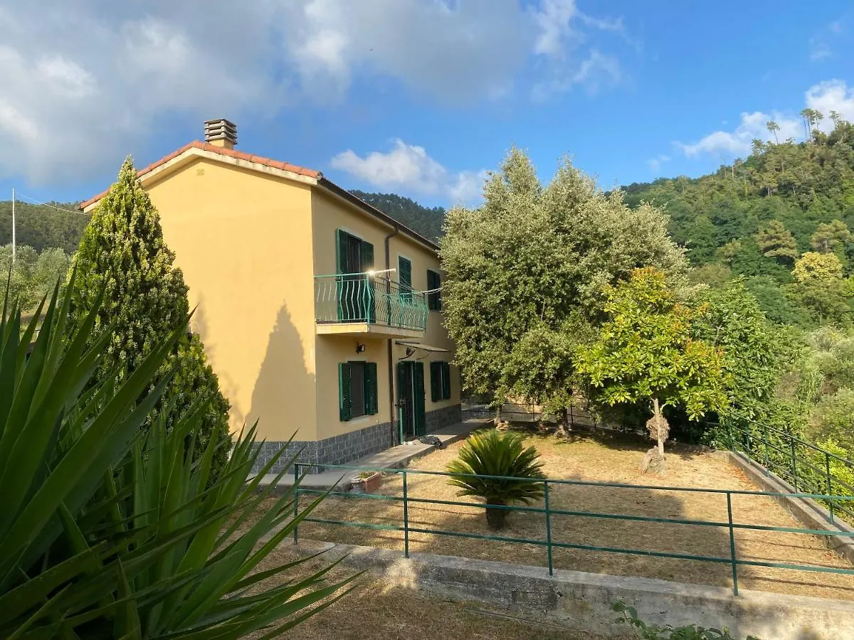 Apartment Appartamenti Borgo San Pietro Deiva Marina