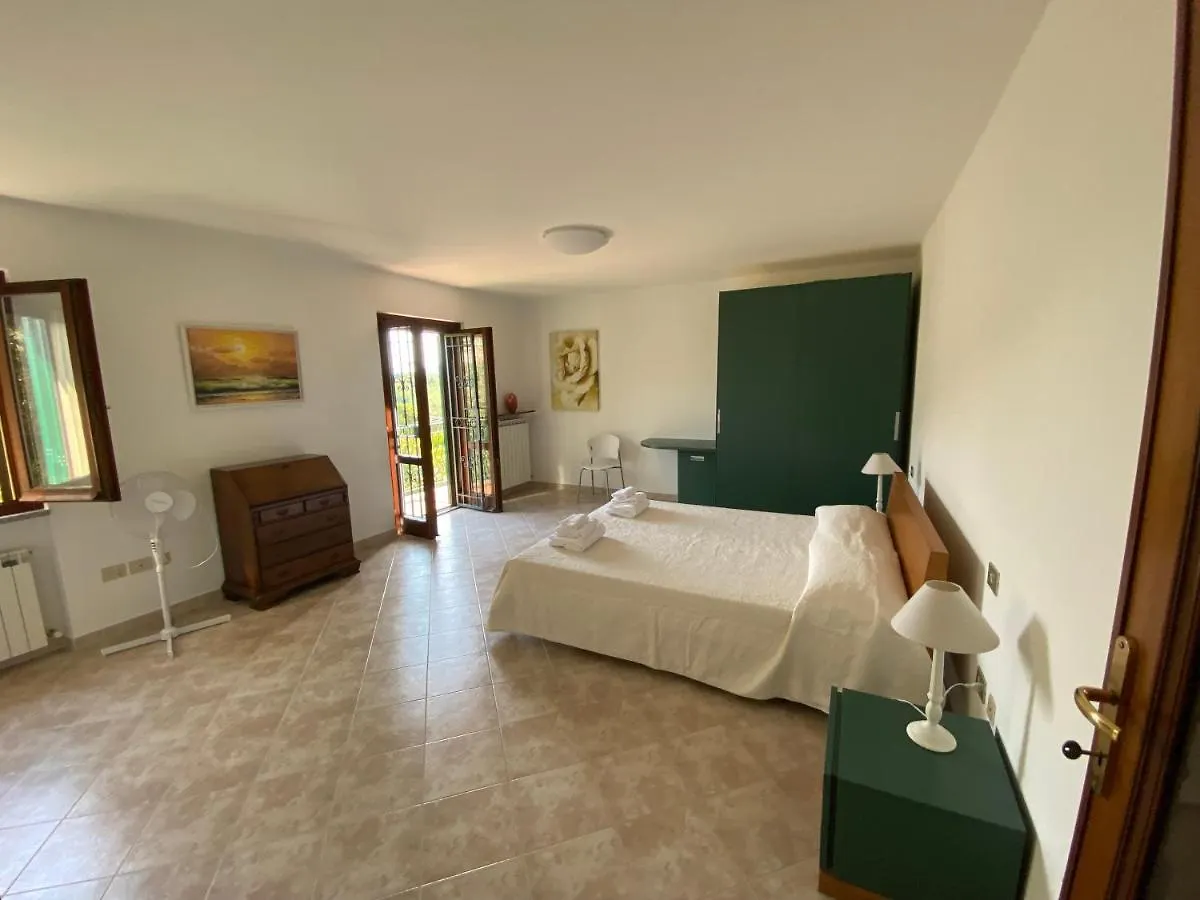 Appartamenti Borgo San Pietro Deiva Marina