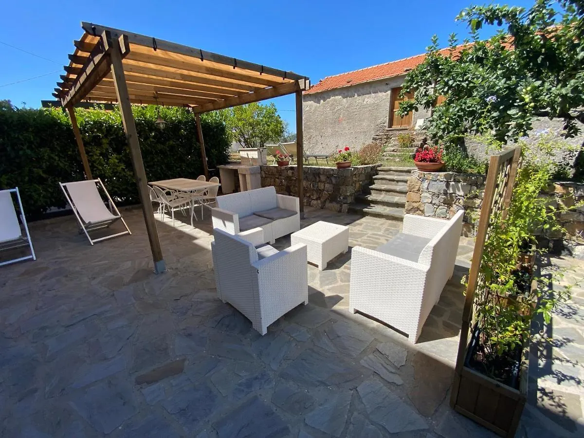 Appartamenti Borgo San Pietro Deiva Marina Apartment