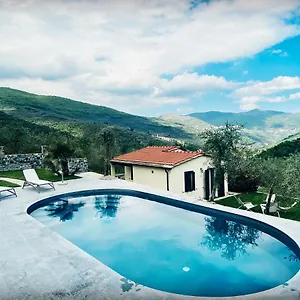  Vakantiehuis Gli Ulivi